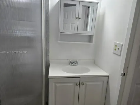 5921 Washington Street Hollywood FL 33023