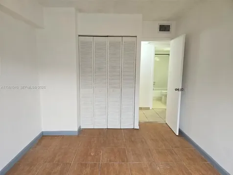 5921 Washington Street Hollywood FL 33023