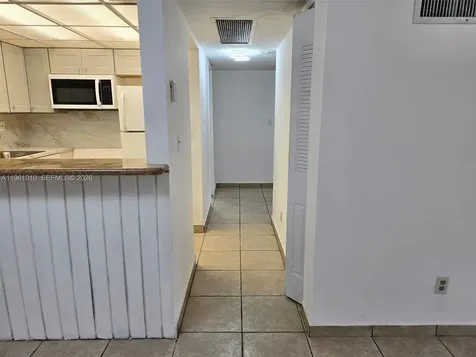 5921 Washington Street Hollywood FL 33023