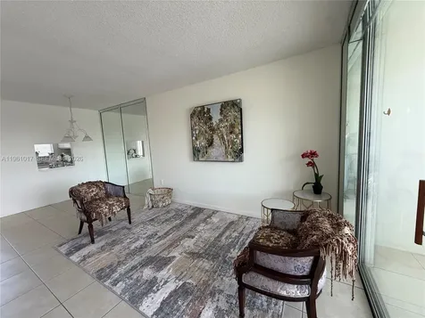 9001 Sunrise Lakes Boulevard Sunrise FL 33322