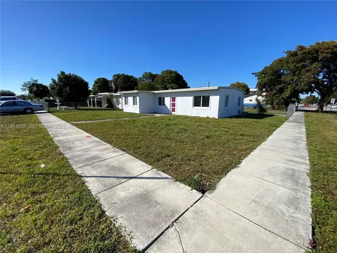 691 E 48th Street Hialeah FL 33013