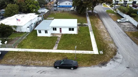691 E 48th Street Hialeah FL 33013