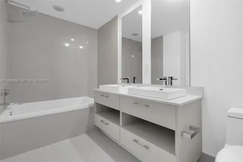 45 SW 9th Street Miami FL 33130