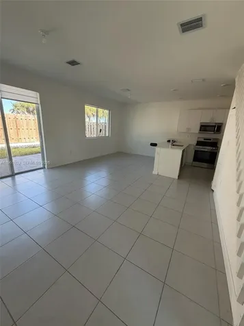 679 SE 13th Street Circle Homestead FL 33034