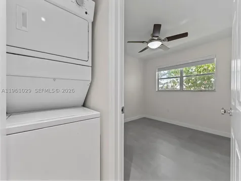 15639 SW 73rd Cir Terrace Miami FL 33193