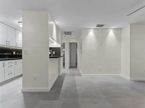 15639 SW 73rd Circle Terrace Miami FL 33193