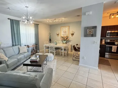 112 SE 28th Terrace Homestead FL 33033