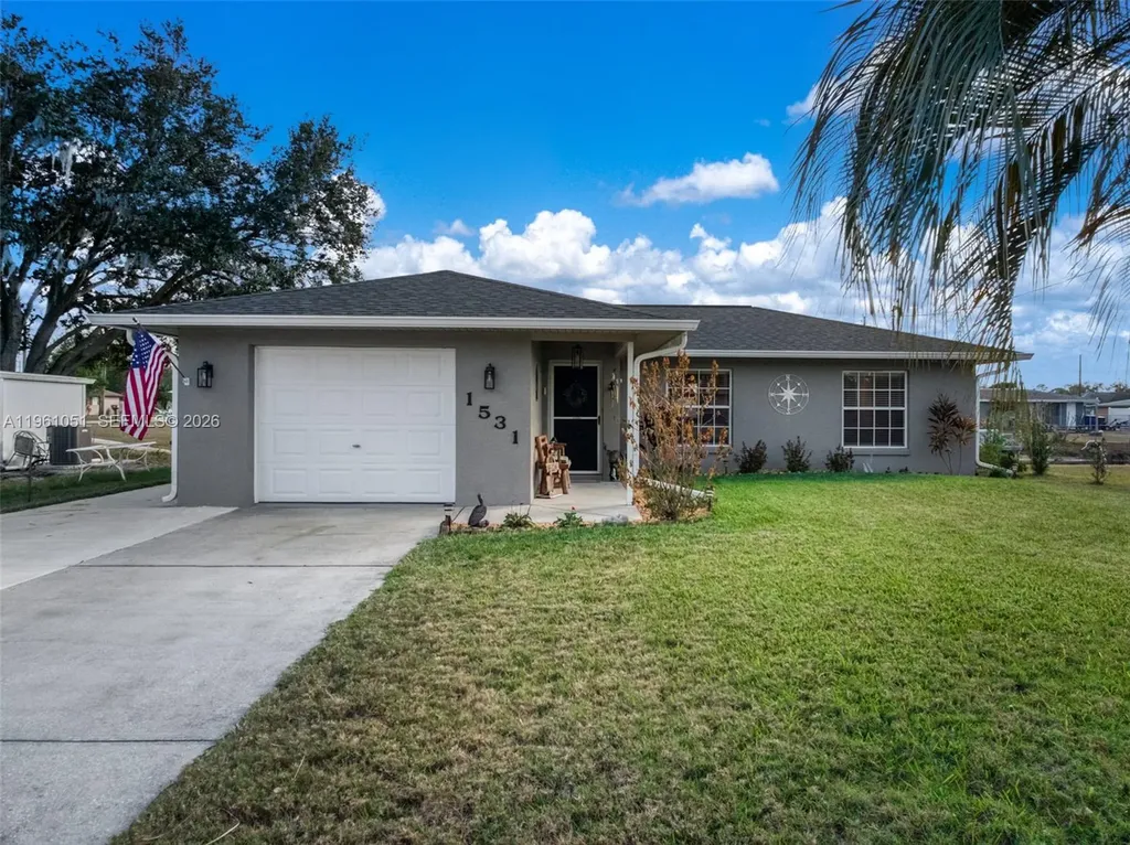 1531 Killarney Sebring FL 33870