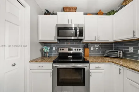 1531 Killarney Sebring FL 33870