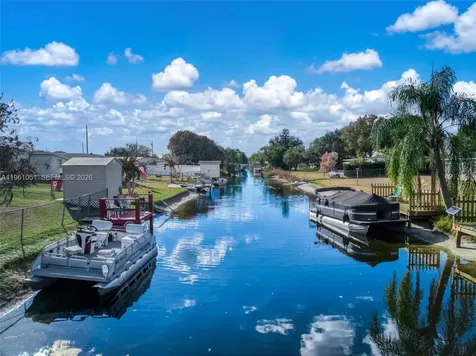 1531 Killarney Sebring FL 33870