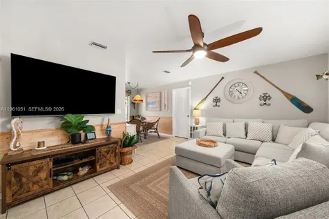 1531 Killarney Sebring FL 33870