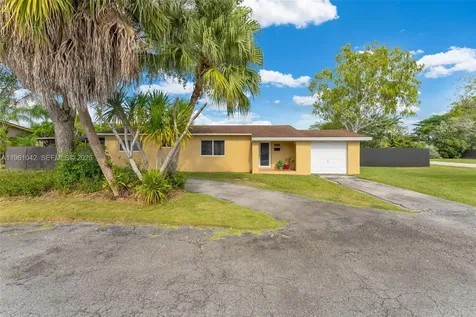 10901 SW 116th Street Miami FL 33176