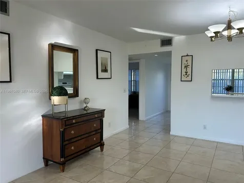 100 SW 130th Terrace Pembroke Pines FL 33027