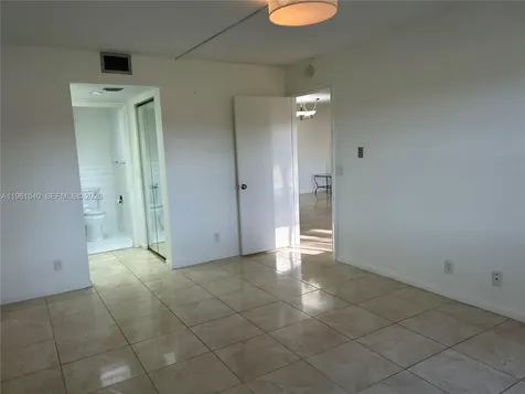 100 SW 130th Terrace Pembroke Pines FL 33027