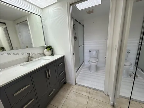 100 SW 130th Terrace Pembroke Pines FL 33027
