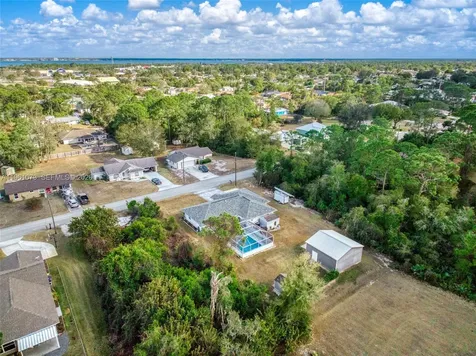 421 Fiat Sebring FL 33872