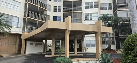 1200 Saint Charles Place Pembroke Pines FL 33026