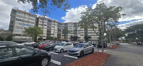 1200 Saint Charles Place Pembroke Pines FL 33026