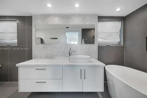 245 Michigan Avenue Miami Beach FL 33139