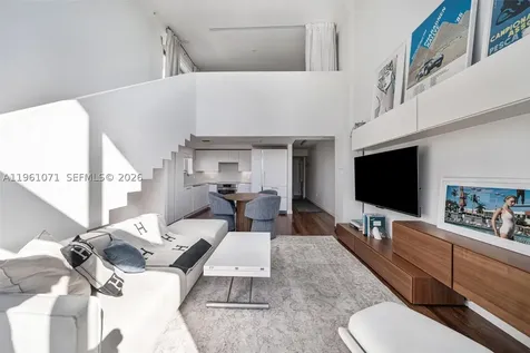 245 Michigan Avenue Miami Beach FL 33139
