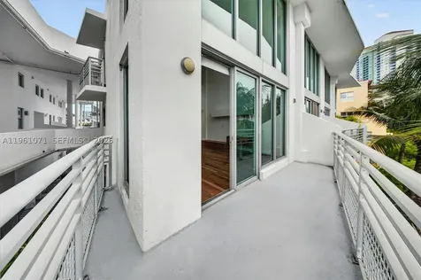 245 Michigan Avenue Miami Beach FL 33139