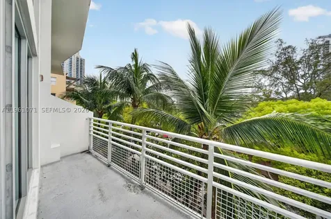 245 Michigan Avenue Miami Beach FL 33139