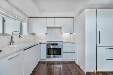 245 Michigan Avenue Miami Beach FL 33139
