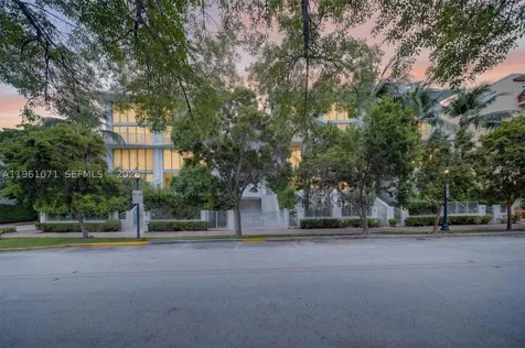 245 Michigan Avenue Miami Beach FL 33139