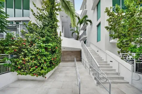 245 Michigan Avenue Miami Beach FL 33139