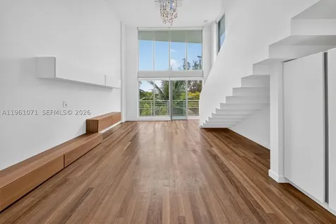 245 Michigan Avenue Miami Beach FL 33139
