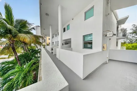 245 Michigan Avenue Miami Beach FL 33139