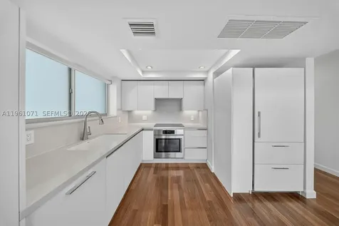 245 Michigan Avenue Miami Beach FL 33139