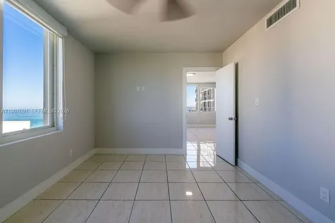 5401 Collins Avenue Miami Beach FL 33140