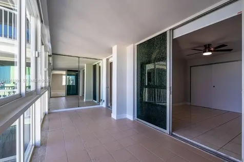 5401 Collins Avenue Miami Beach FL 33140