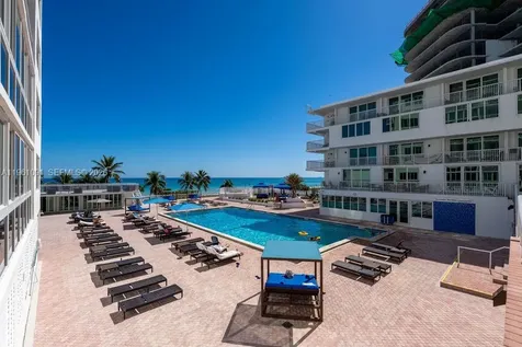 5401 Collins Avenue Miami Beach FL 33140