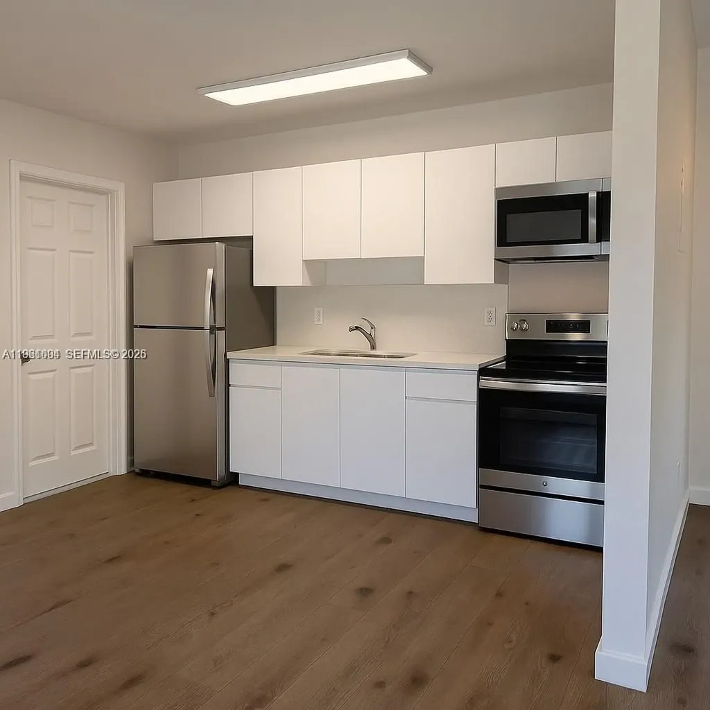 3021 NW 17th Street Fort Lauderdale FL 33311