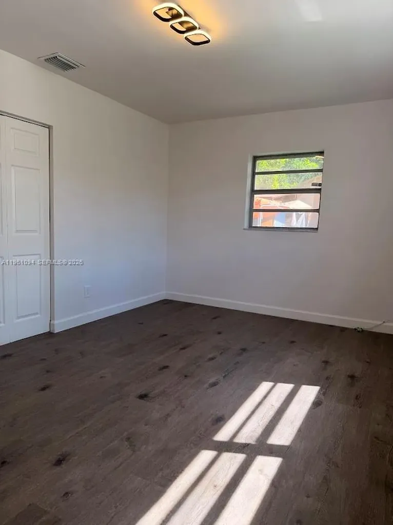 3021 NW 17th Street Fort Lauderdale FL 33311