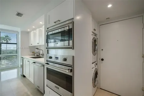 1111 Crandon Boulevard Key Biscayne FL 33149