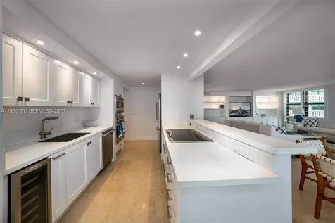 1111 Crandon Boulevard Key Biscayne FL 33149