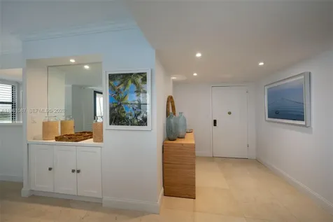 1111 Crandon Boulevard Key Biscayne FL 33149