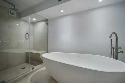 1111 Crandon Boulevard Key Biscayne FL 33149