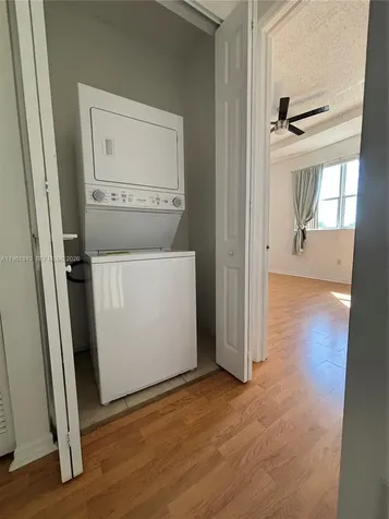 1044 NE 42nd Terrace Homestead FL 33033