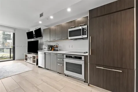 45 SW 9th Street Miami FL 33130