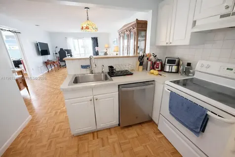 16750 NE 14th Avenue Miami FL 33162