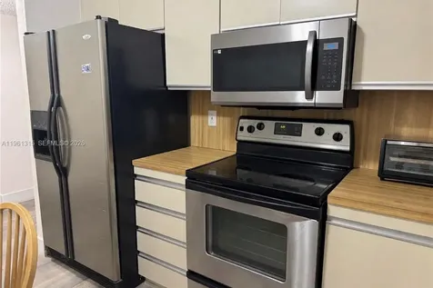 2500 Parkview Drive Hallandale Beach FL 33009