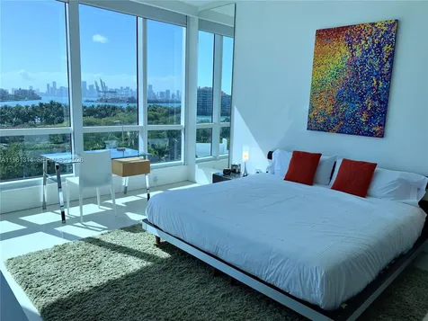 100 S Pointe Drive Miami Beach FL 33139