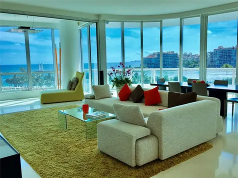 100 S Pointe Drive Miami Beach FL 33139