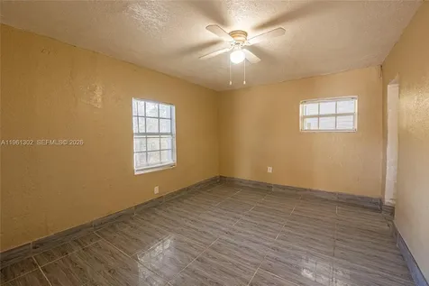 4719 NW 32nd Avenue Miami FL 33142