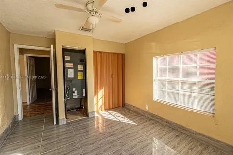 4719 NW 32nd Avenue Miami FL 33142