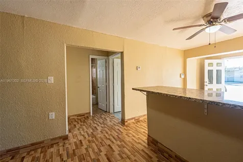 4719 NW 32nd Avenue Miami FL 33142